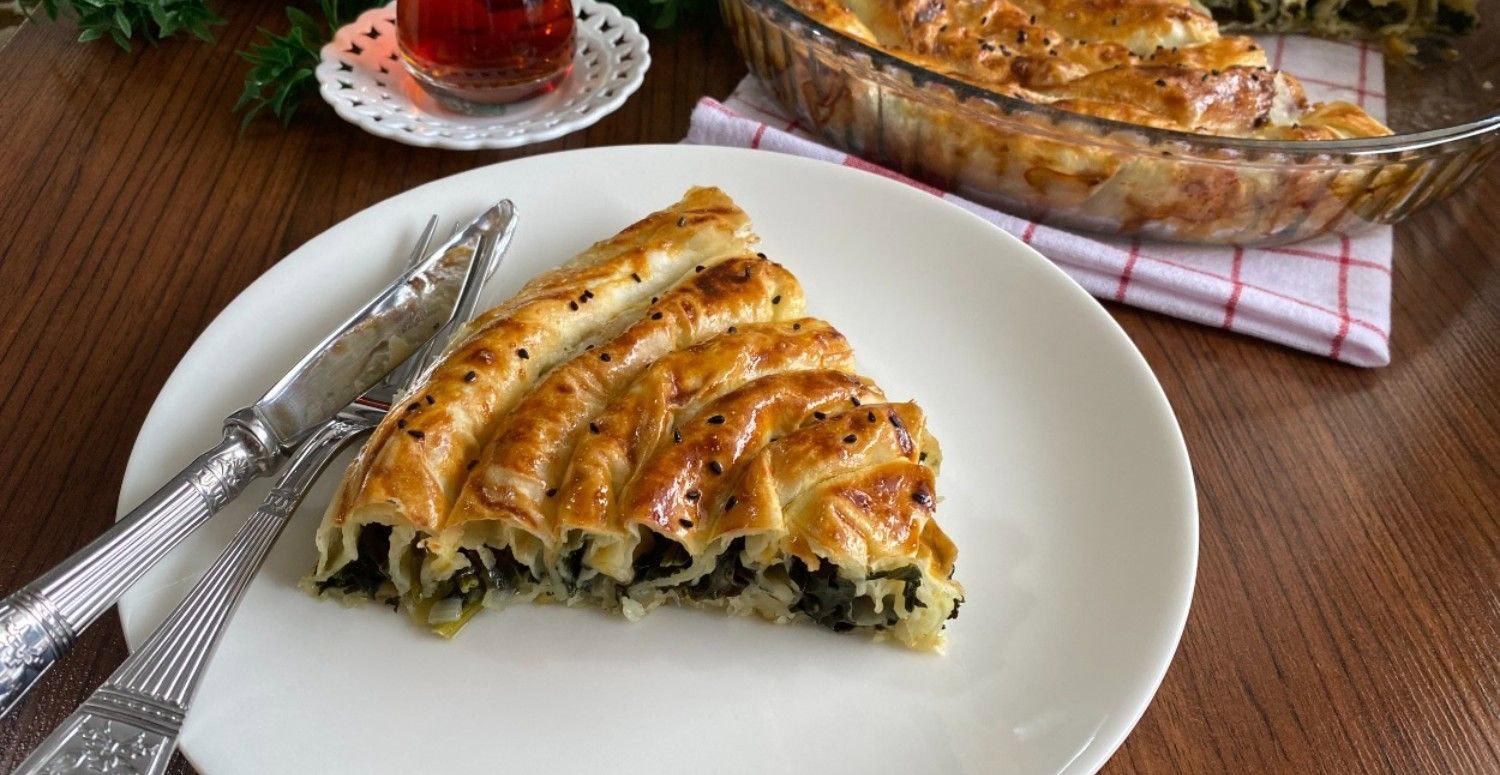 ISPANAKLI BÖREK