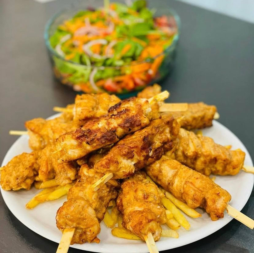 CHEDDAR SOSLU TAVUK ŞİŞ